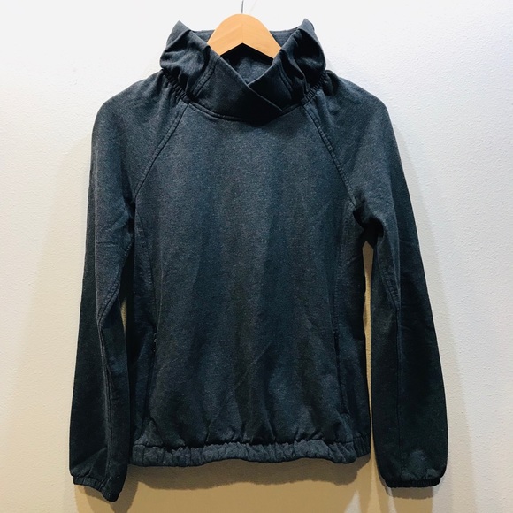 lululemon athletica Tops - EUC Lululemon REST Charcoal Grey Sweatshirt